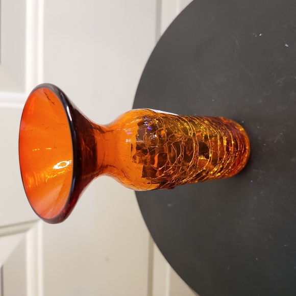 Blenko Crackle Amber Vase with Applied Leaf 5.25" - Picture 4 of 12